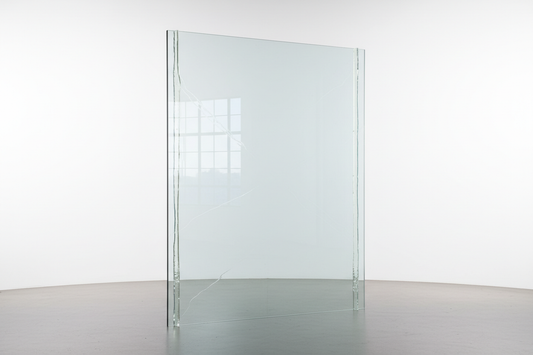 Laminated safety glass panel with visible interlayer for commercial security